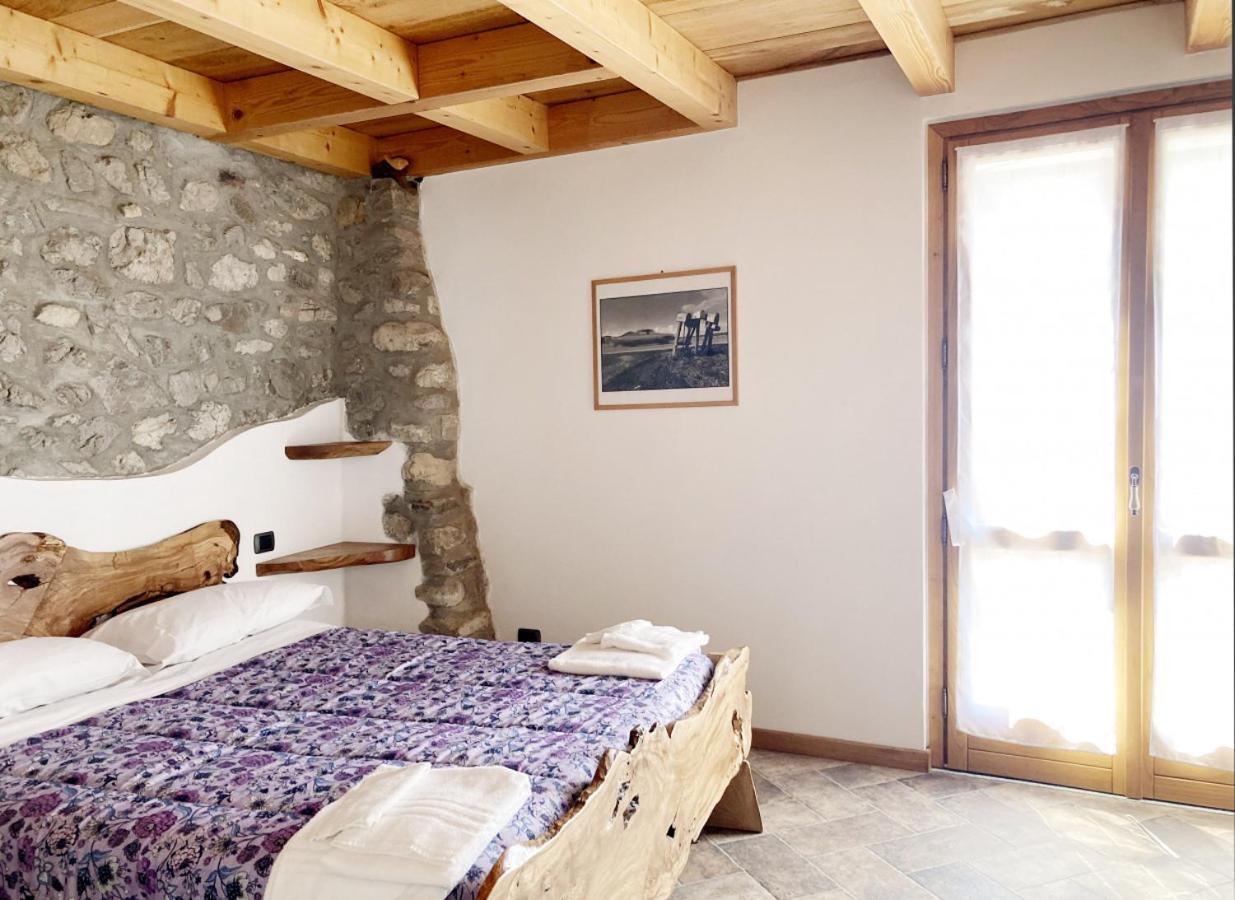 - Rustic Chic Retreat Ballabio
